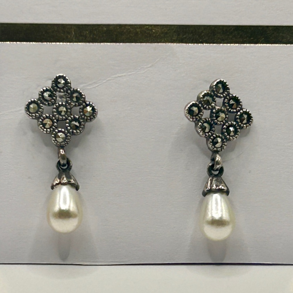 Vintage Elegant 925 Silver Marcasite Pearl Drop Earrings​​